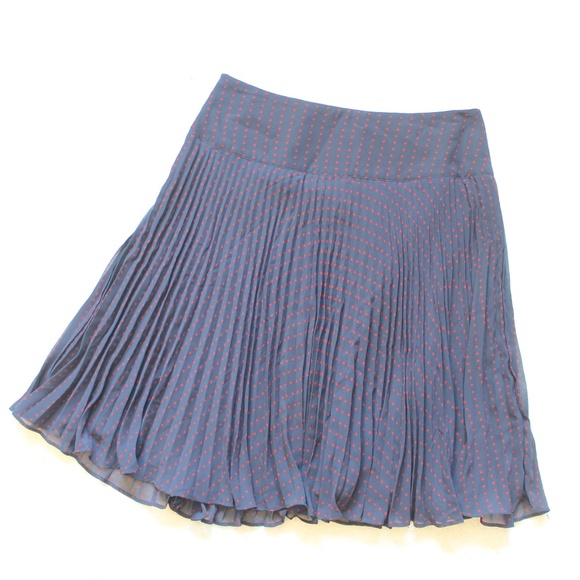 NWT The Limited Red Navy Polka Dot Pleated Skirt - Picture 1 of 7
